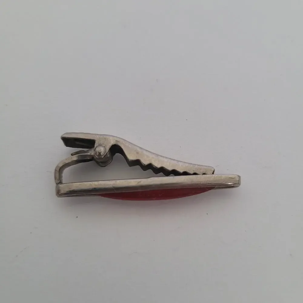 Cabochon Carnelian Agate Red Silver Bar Clip Tac Clasp Retro Vintage Small Short